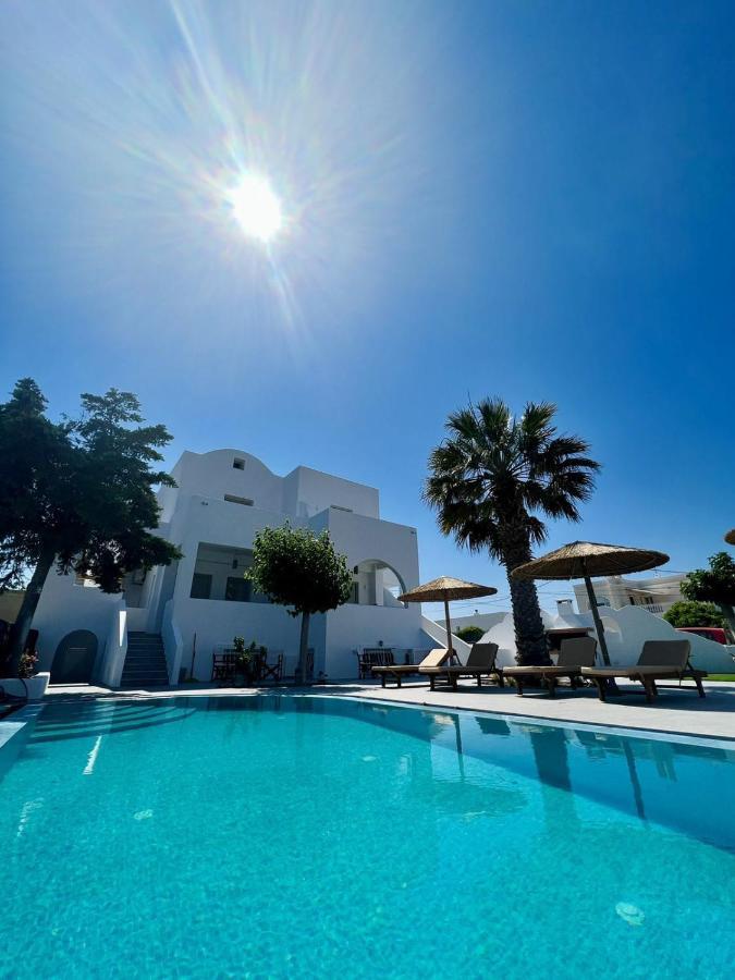Santorini Villatzio Suites Мессария Экстерьер фото