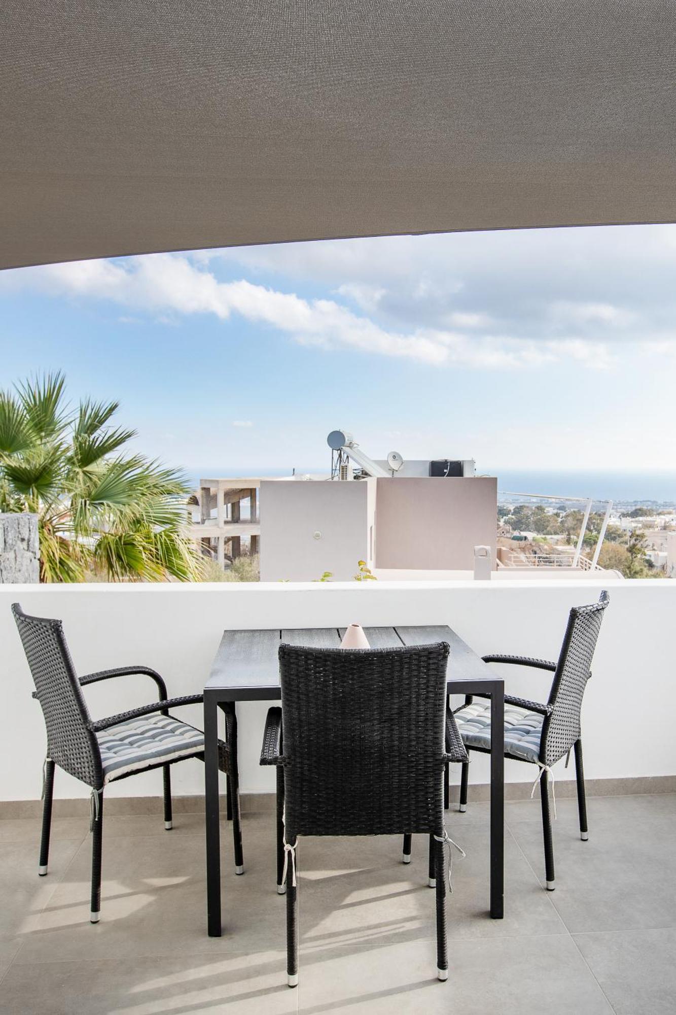 Santorini Villatzio Suites Мессария Экстерьер фото