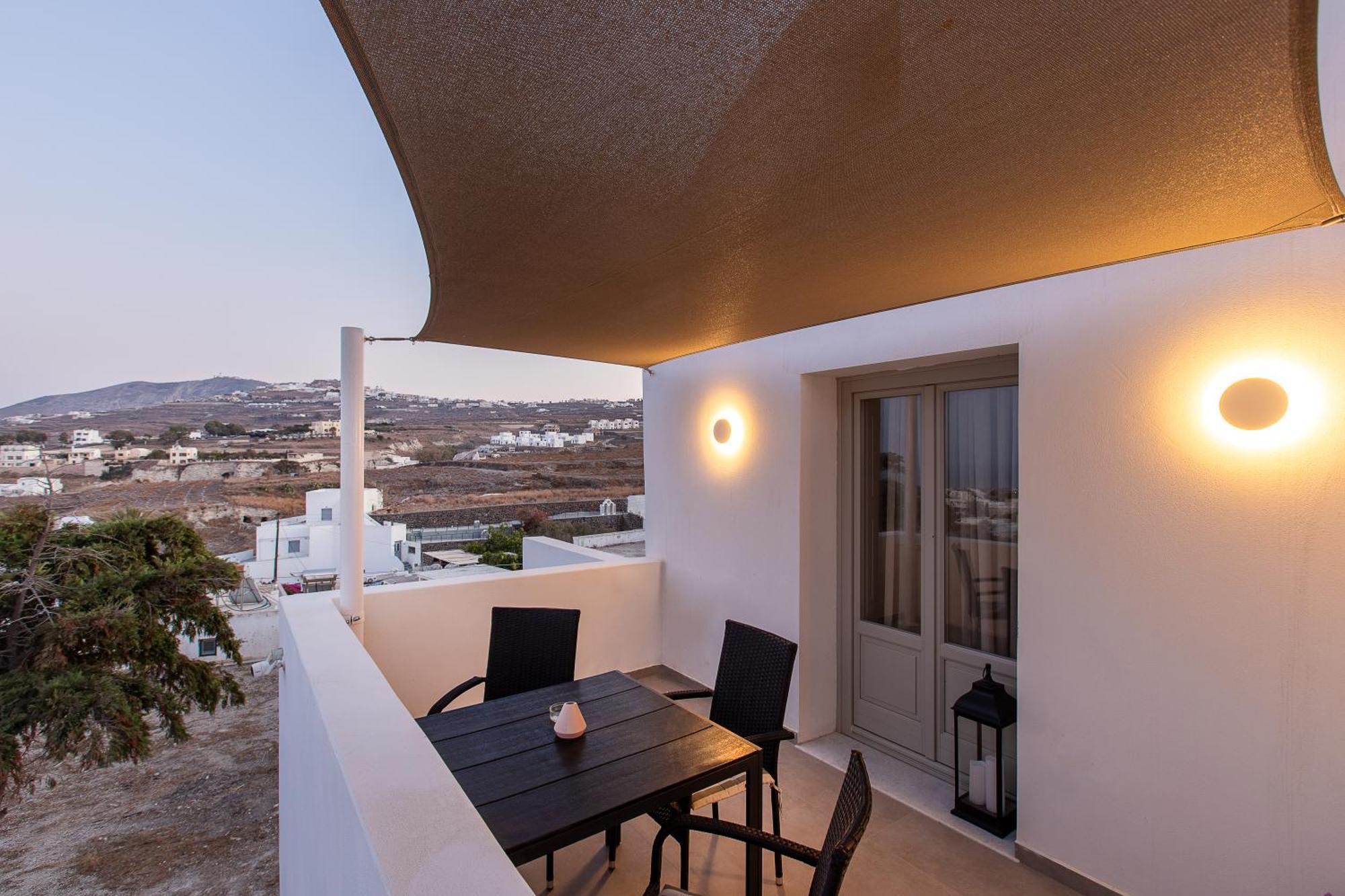 Santorini Villatzio Suites Мессария Экстерьер фото