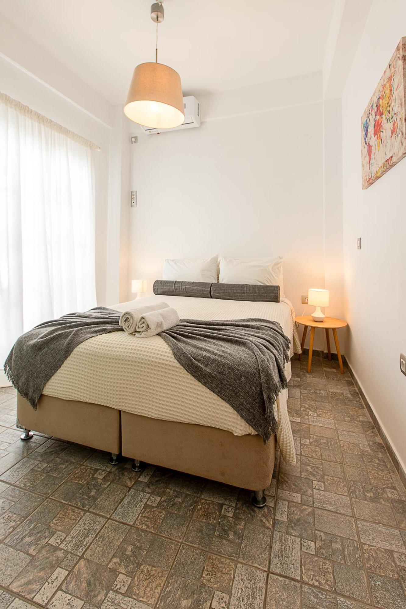 Santorini Villatzio Suites Мессария Экстерьер фото