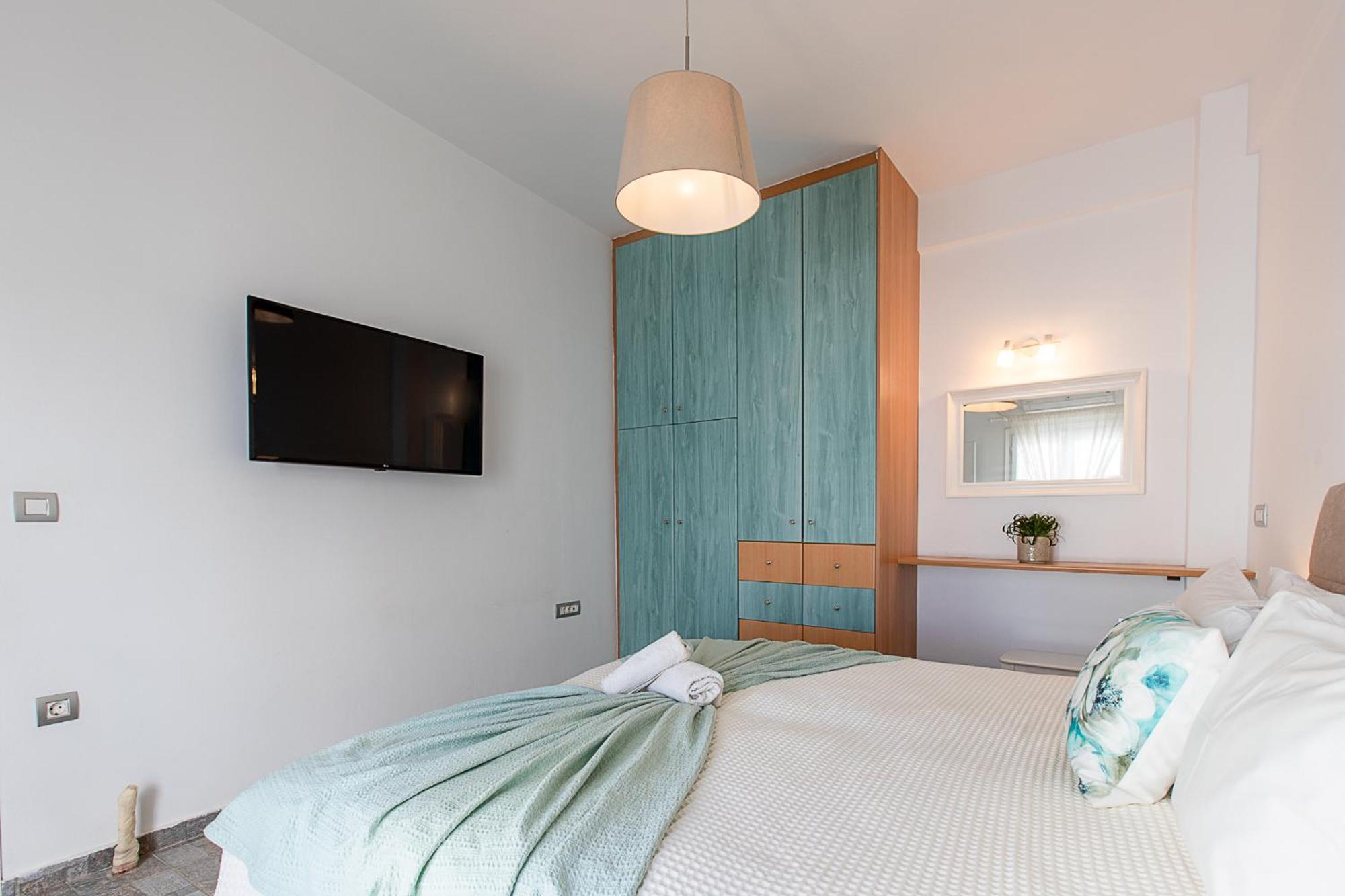 Santorini Villatzio Suites Мессария Экстерьер фото