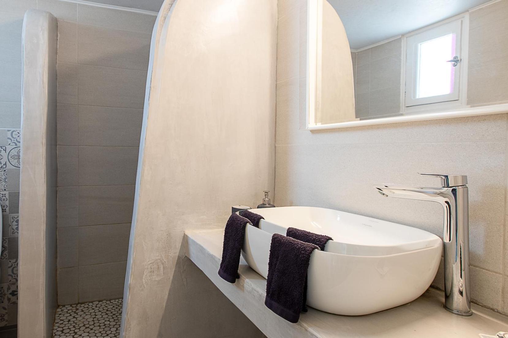 Santorini Villatzio Suites Мессария Экстерьер фото
